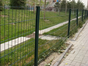 Reliable 6 ft High Fence Panels for Industrial Security