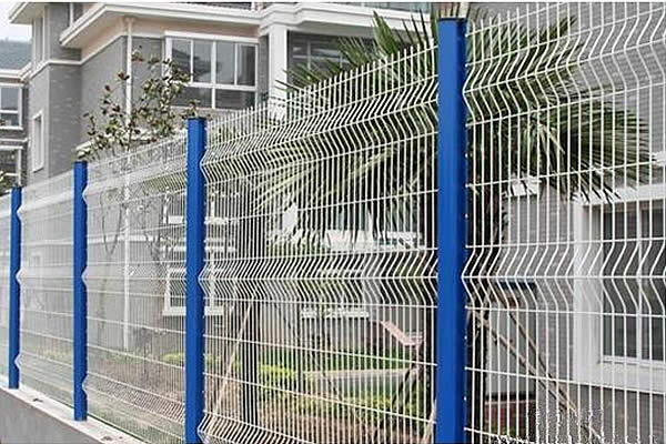 Plastic Fence Brackets